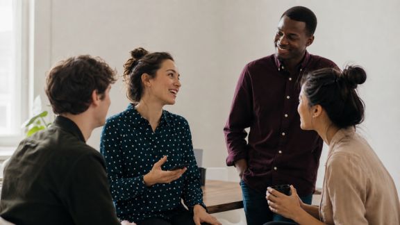 Bien utiliser son réseau personnel et professionnel pour trouver une alternance