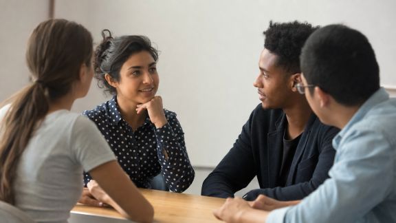 Réseaux d’anciens élèves : comment s’en servir pour son orientation