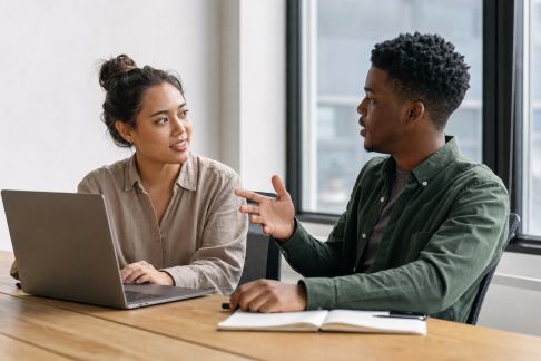 Le rôle des soft skills dans une expérience d’alternance réussie