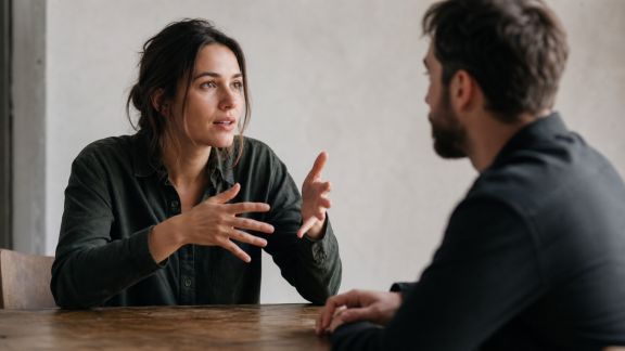 Faut-il viser la perfection en langue ou privilégier la communication ?